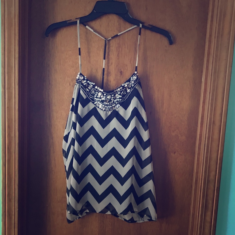 Chevron jeweled tank